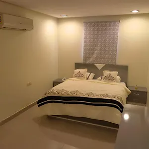 احجز هنا
