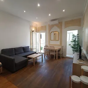 Et Renoves En 2022, Intra Muros Apartment