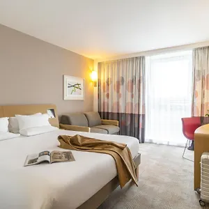 novotel-park.edinburghhotelsuk.org/